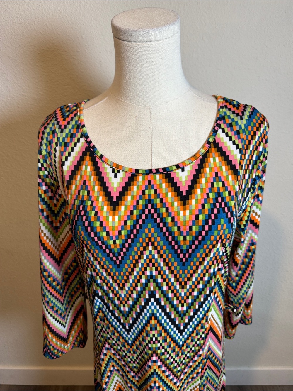 Lennie for Nina Leonard Multicolor Zigzag Chevron Knit Dress No Belt size Medium - Picture 2 of 13